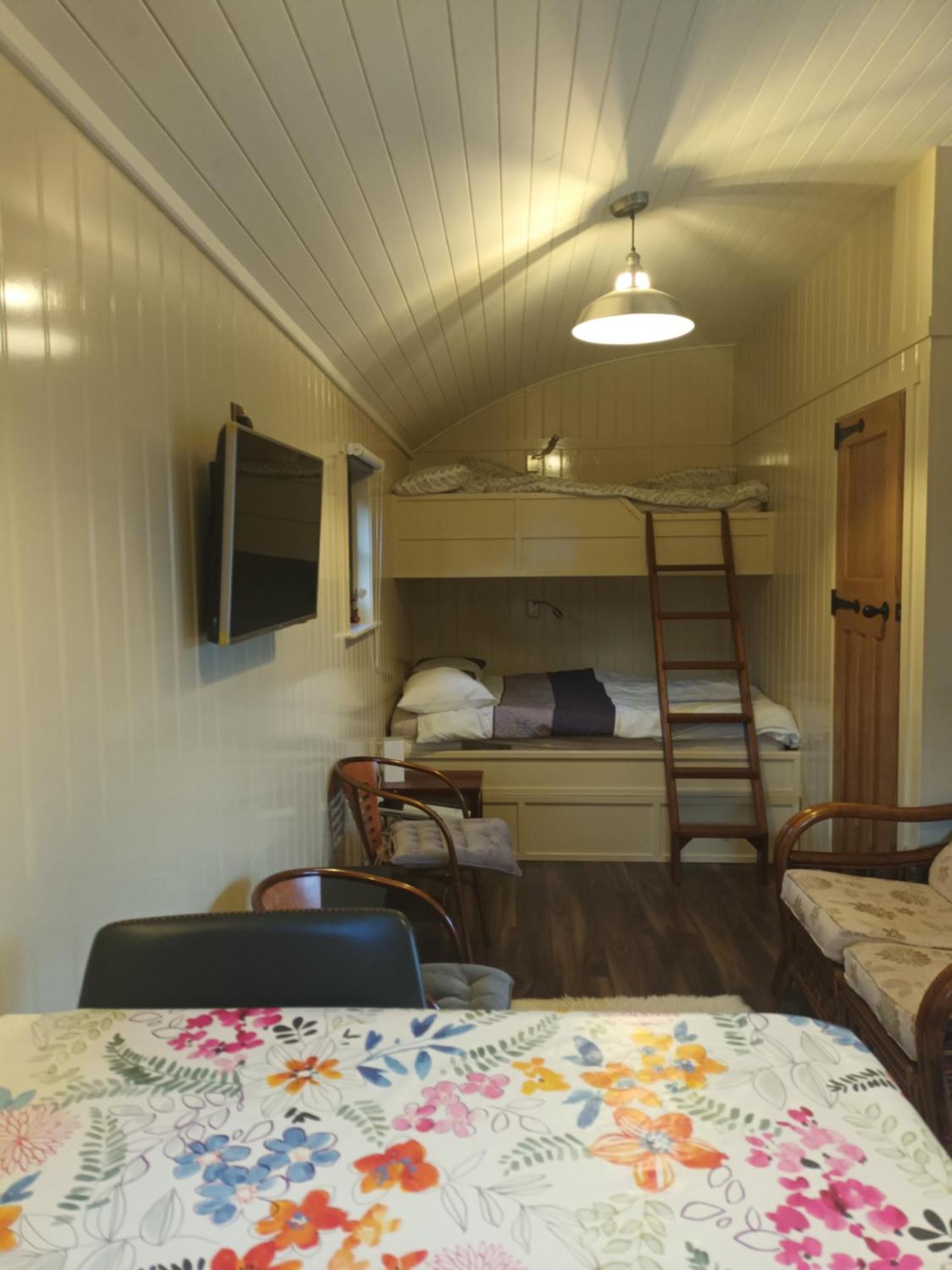 Rathgillen Cabin Nobber Exterior photo